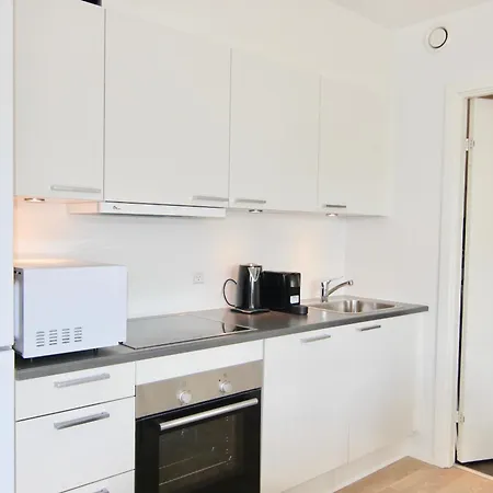 Lejlighed Cool 1-bed W. Private Terrace *
